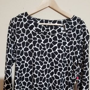 NWT Black and white giraffe print long sleeve top